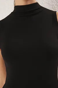 Trendyol Stand-Up Collar Black Stretchy Blouse