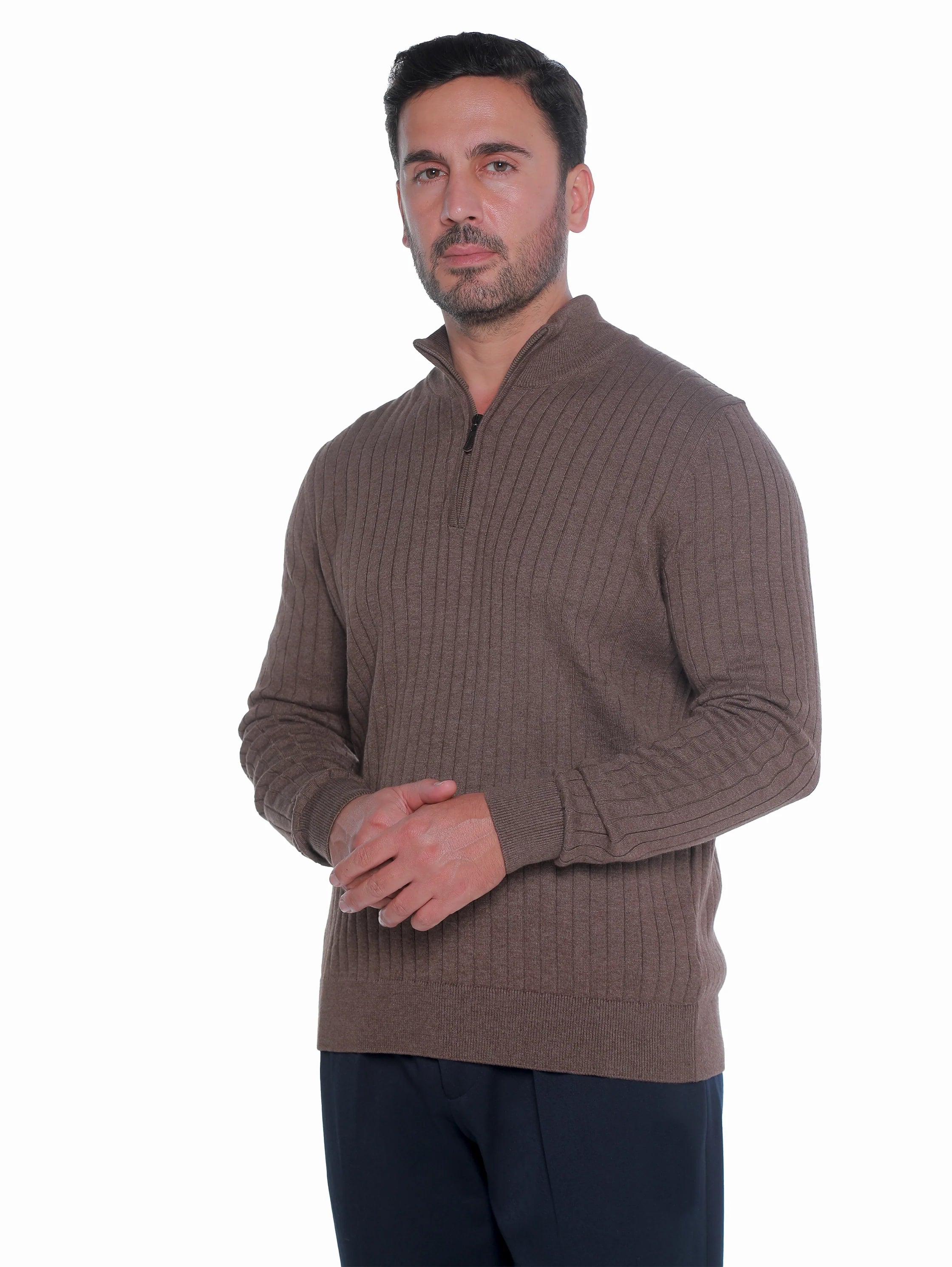 Brown Ribbed pullover With Half Zipper