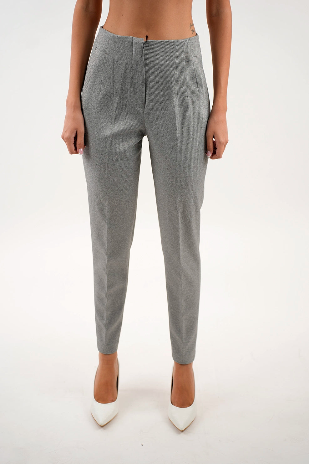 Grey Classy Pant With Zipper To Close