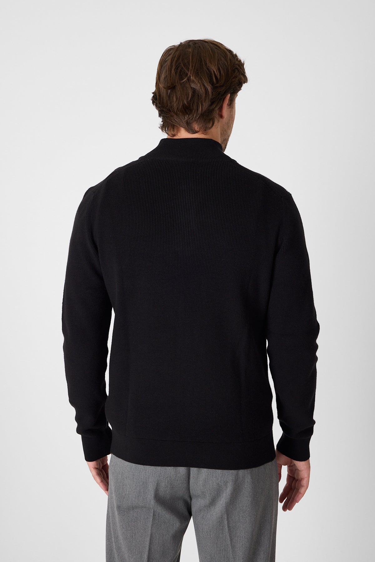 Casual Black Quarter Zip Pullover With Contrast Collar Accent