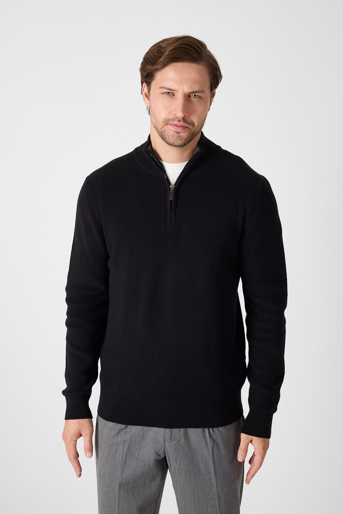 Casual Black Quarter Zip Pullover With Contrast Collar Accent