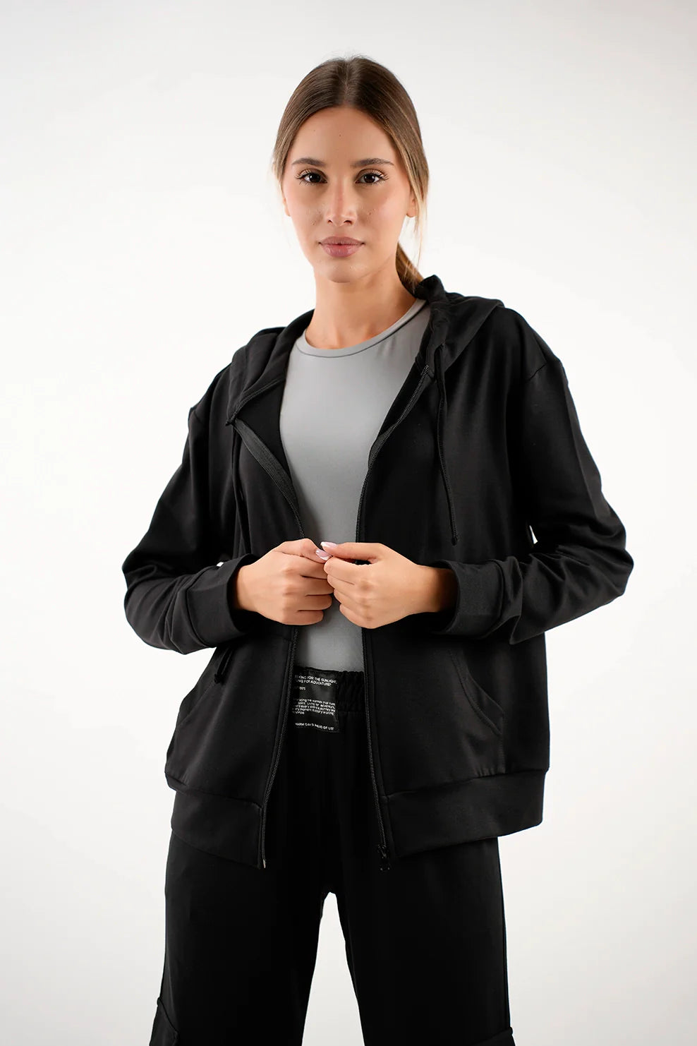 Black Simple Jacket With Zipper To Close