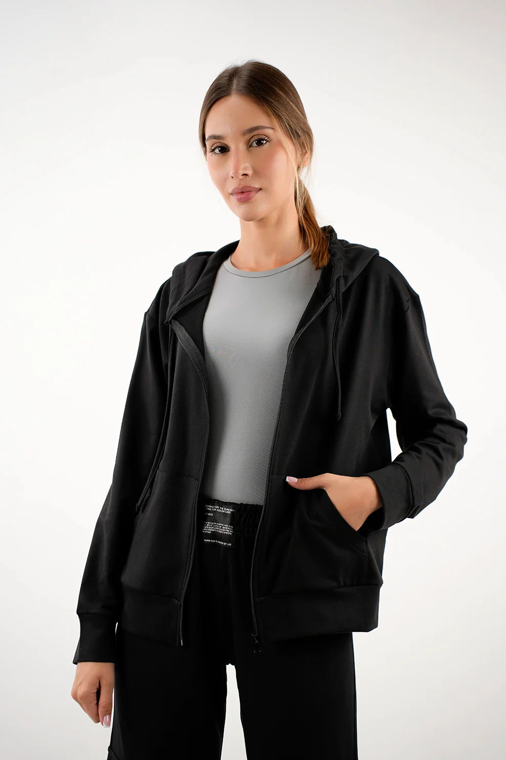 Black Simple Jacket With Zipper To Close