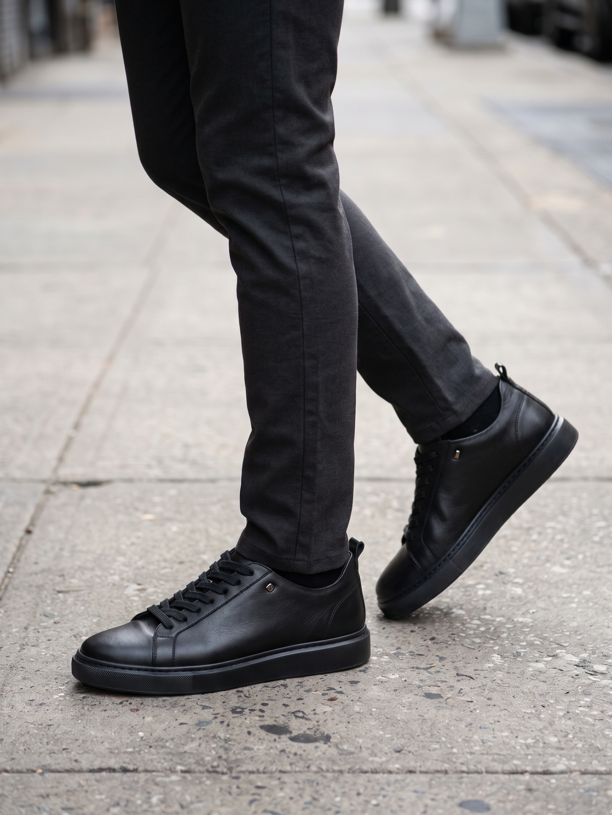 Black Low-Top Leather Sneakers Shoes