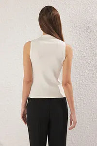 Trendyol Stand-Up Collar Offwhite Stretchy Blouse