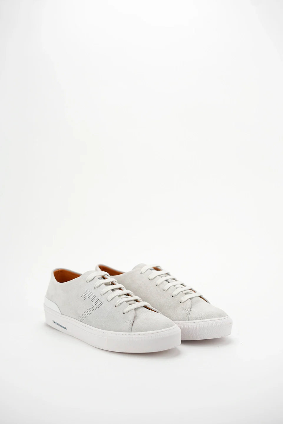 Velvet White Shoes With White Insole