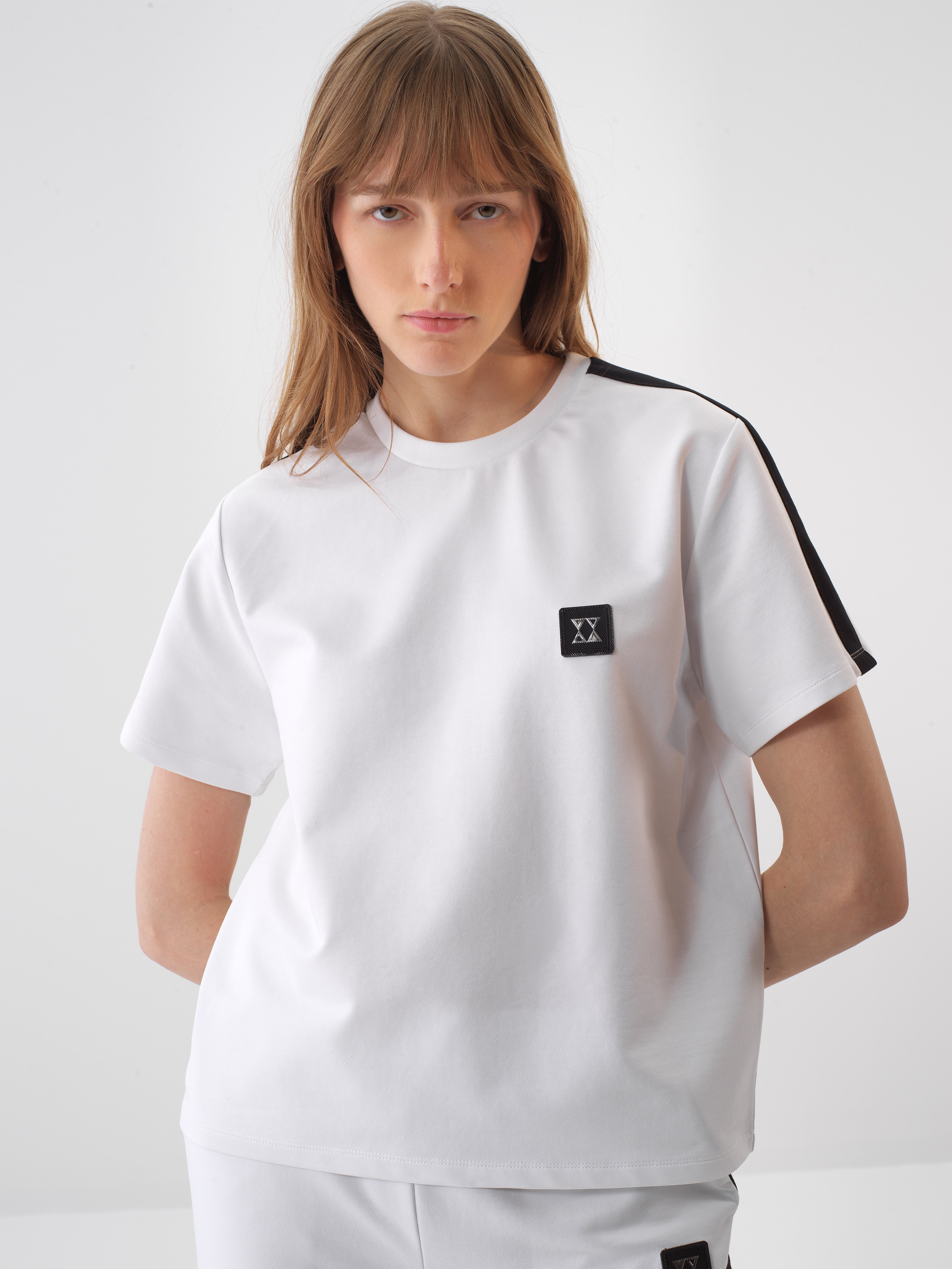 Xint White Regular Fit Cotton T-Shirt With Logo