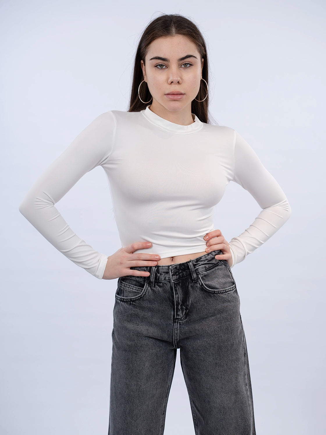 White Basic Crop Top