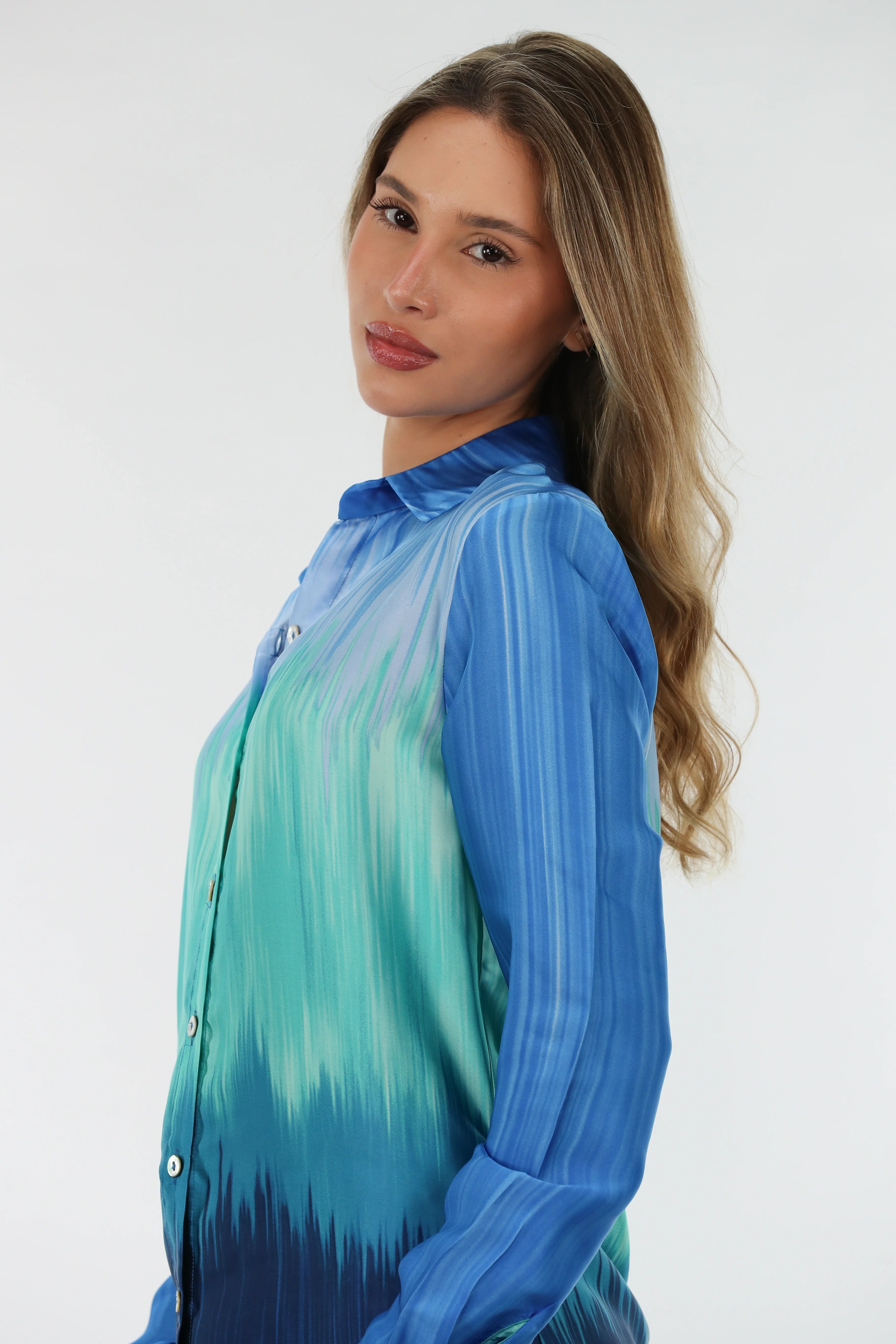 Long Sleeve Stain Blue Shirt