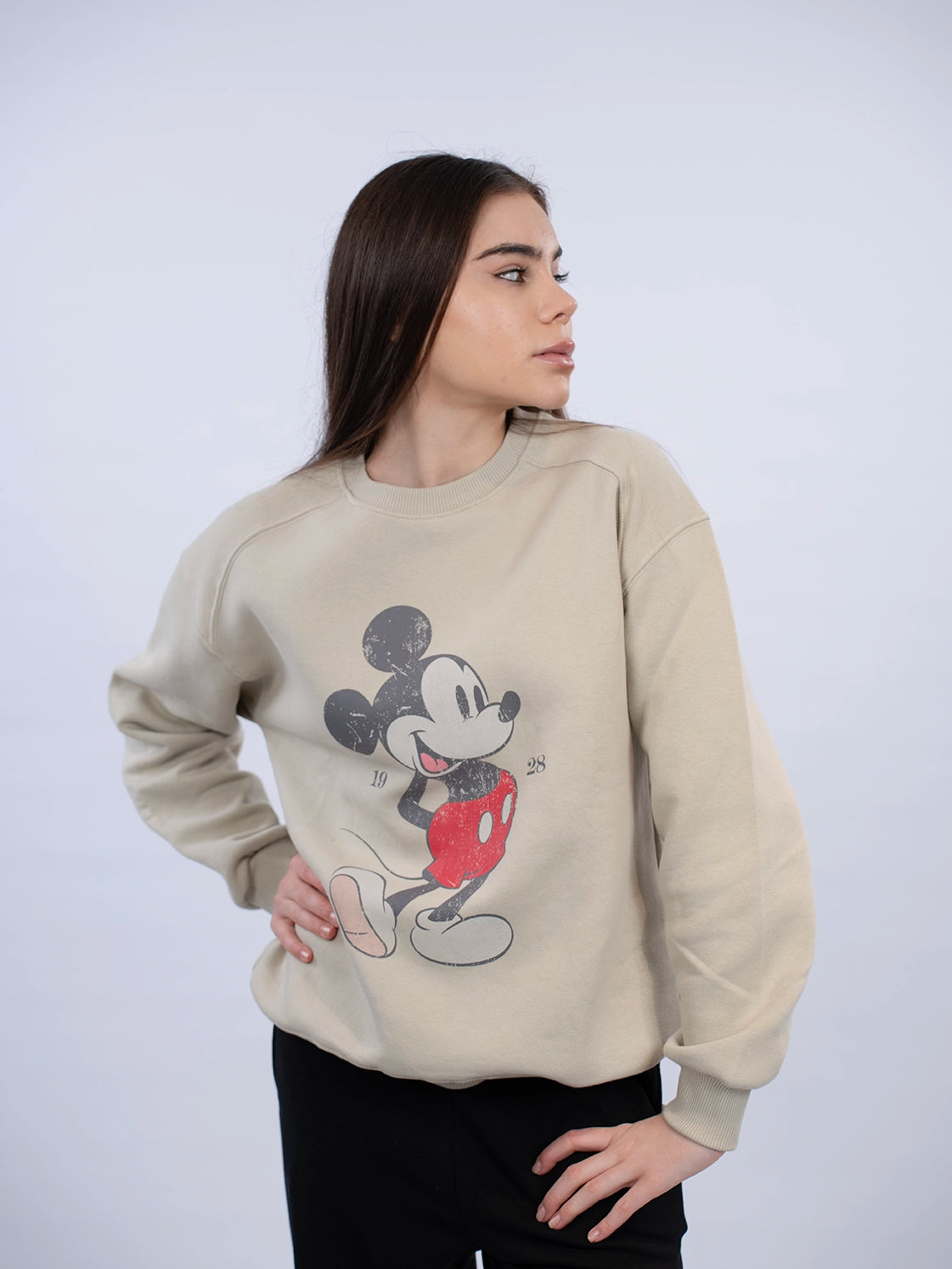 Light Green Casual Sweater With Cartoon Front Design