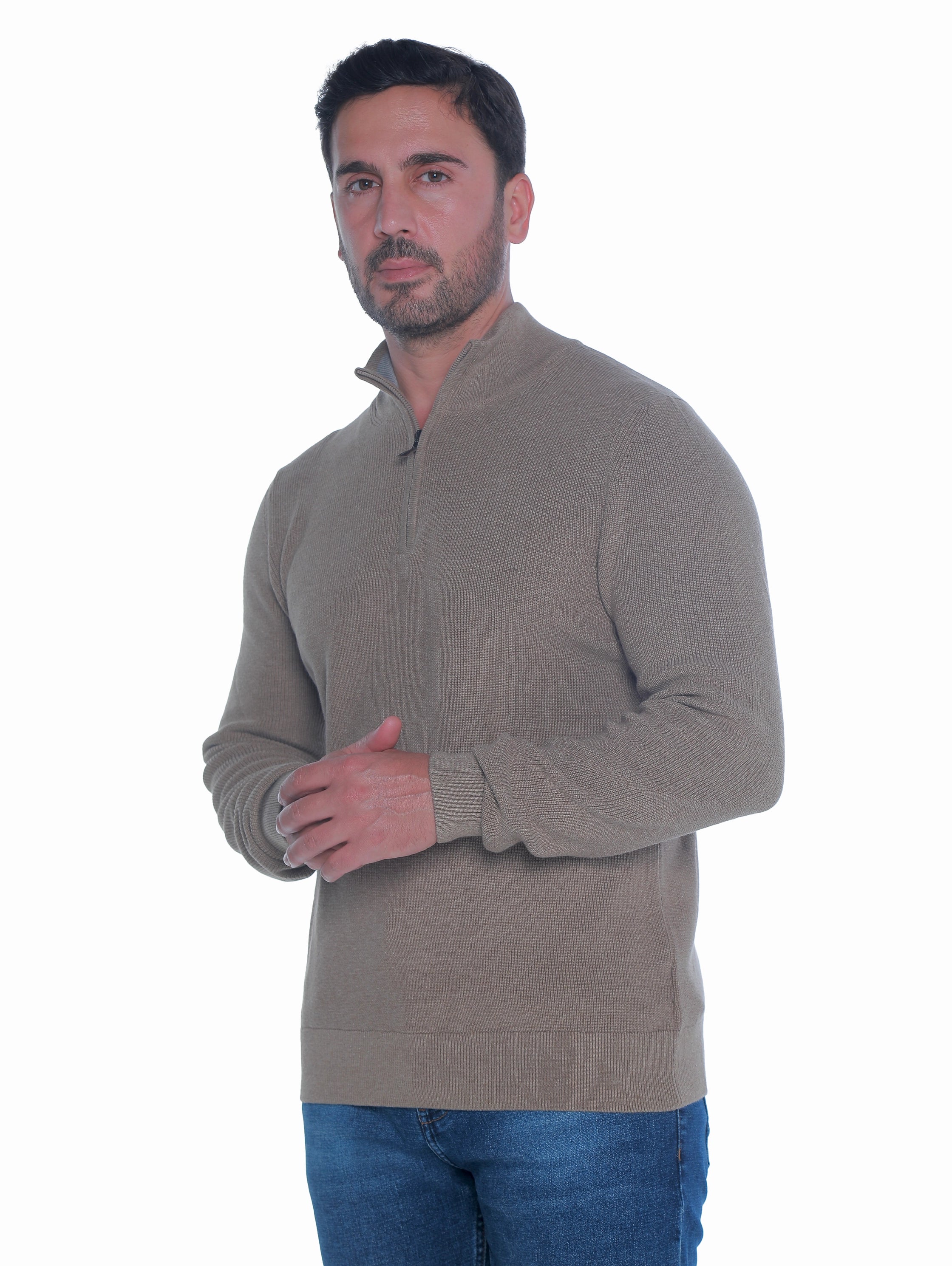 Long Sleeved Beige Pullover With Thin Ribbed Design