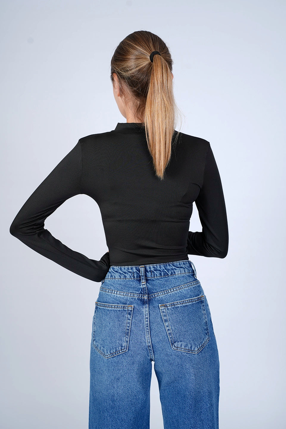 Black Basic Crop Top