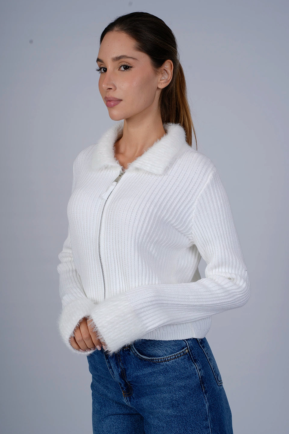 White Zippered Sweater With Collar Design