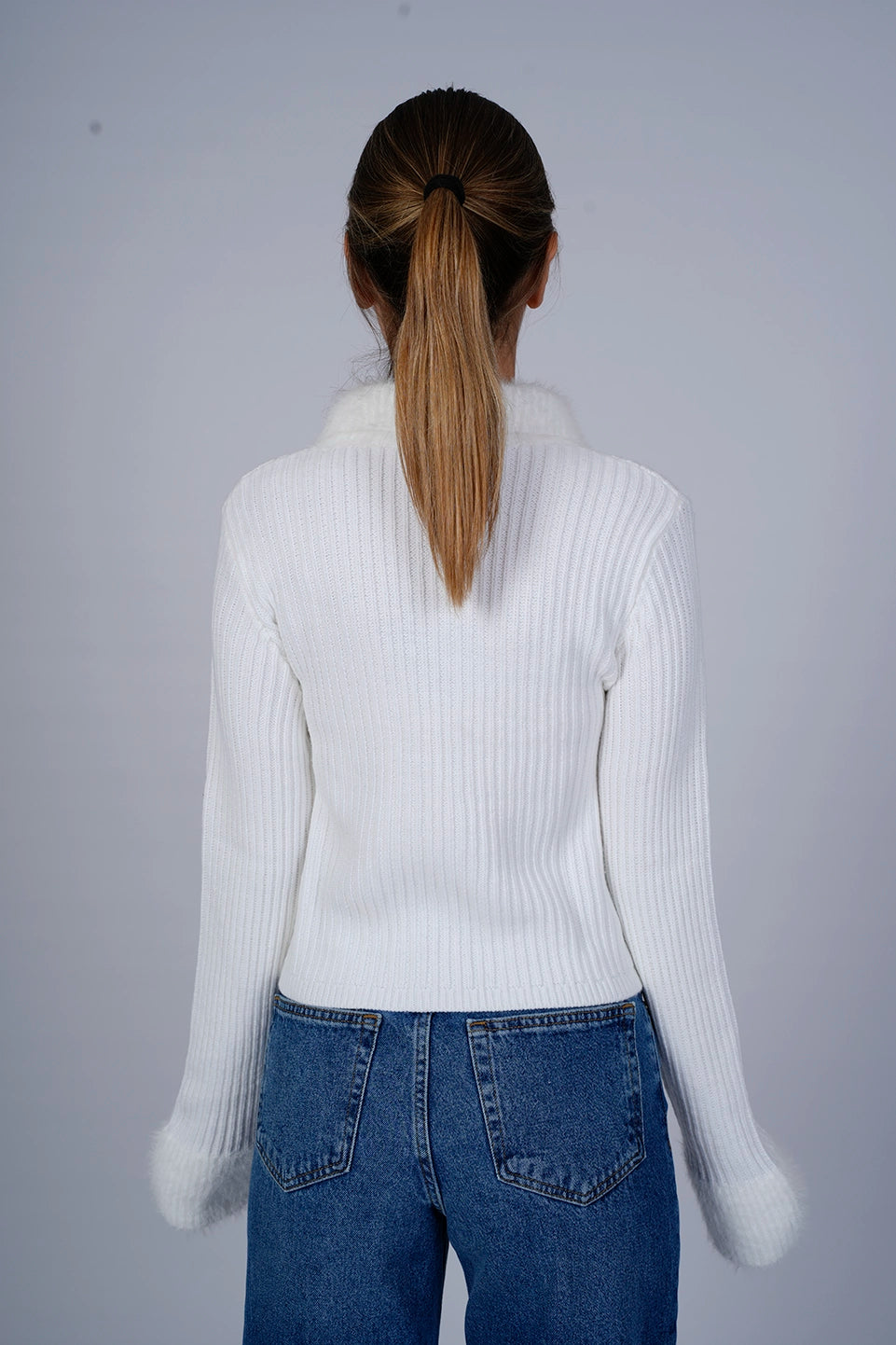 White Zippered Sweater With Collar Design