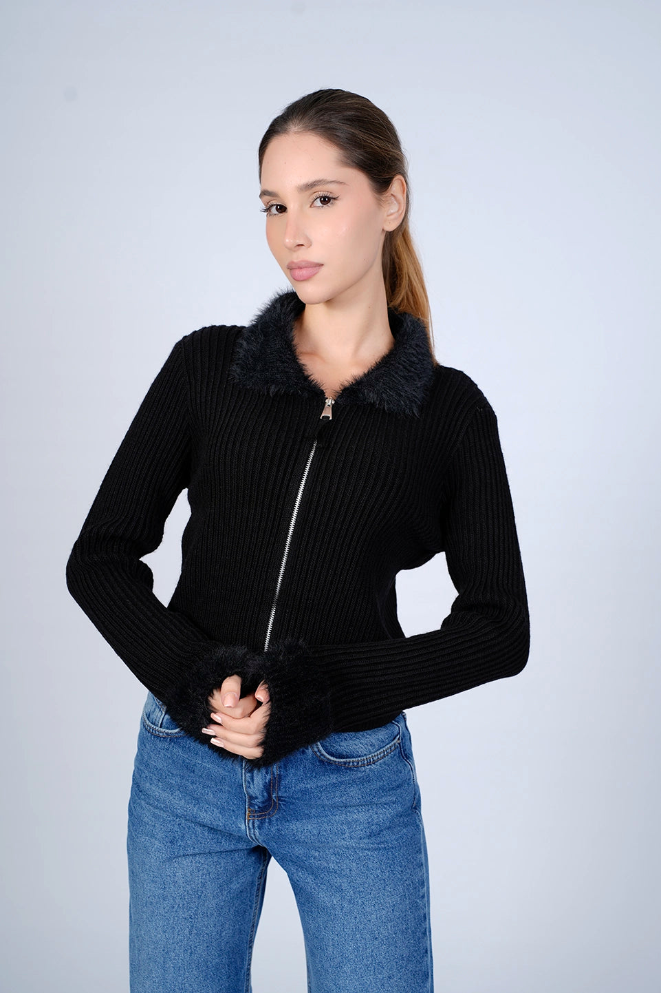 Black Zippered Sweater With Collar Design