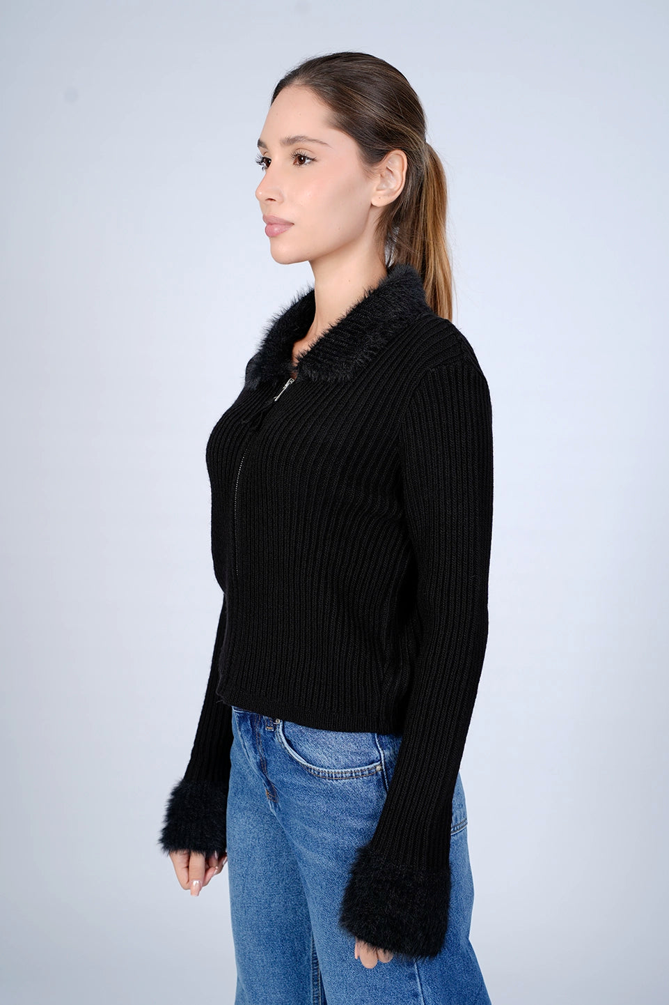 Black Zippered Sweater With Collar Design