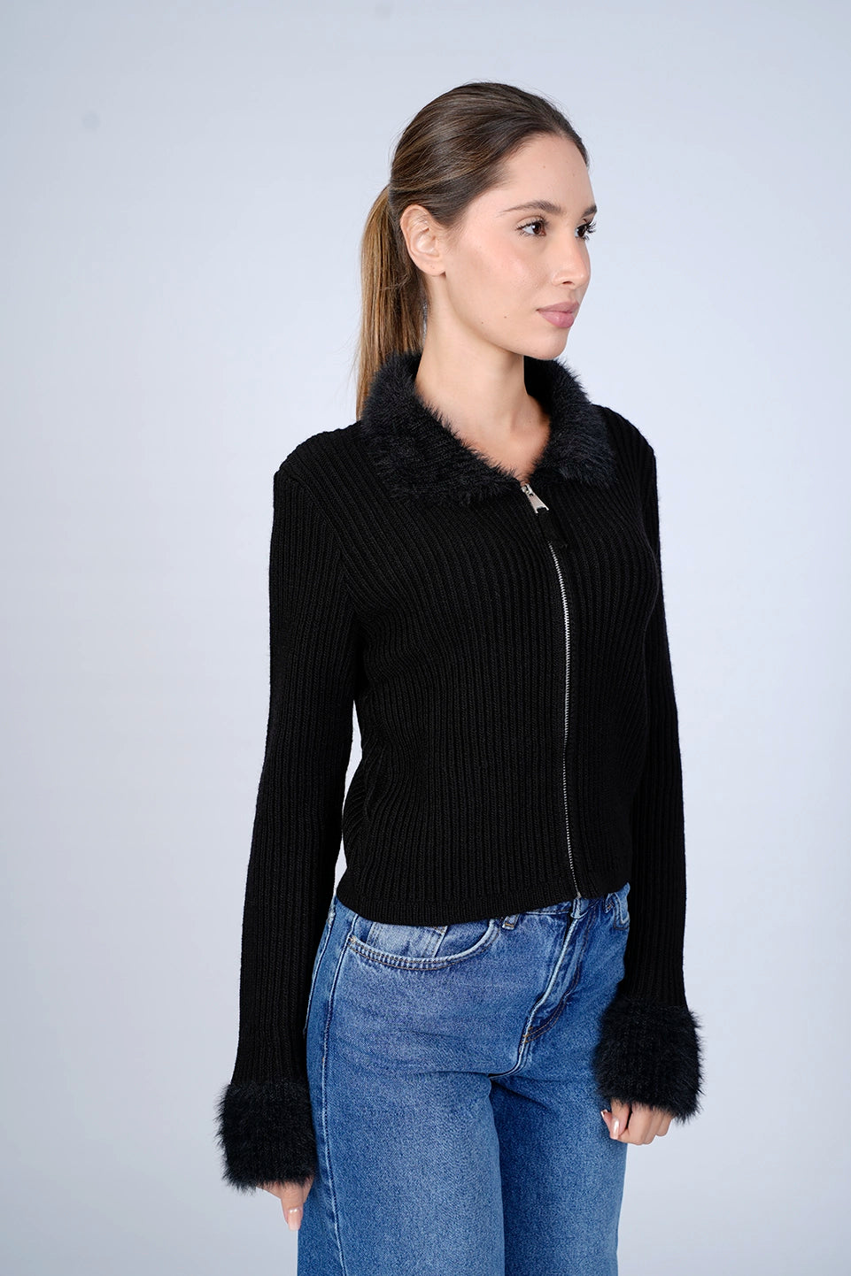 Black Zippered Sweater With Collar Design