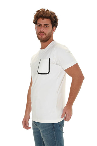 White T-shirt With Pocket Design