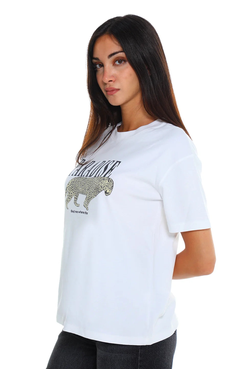 White T-shirt With "Paradise" Front Design