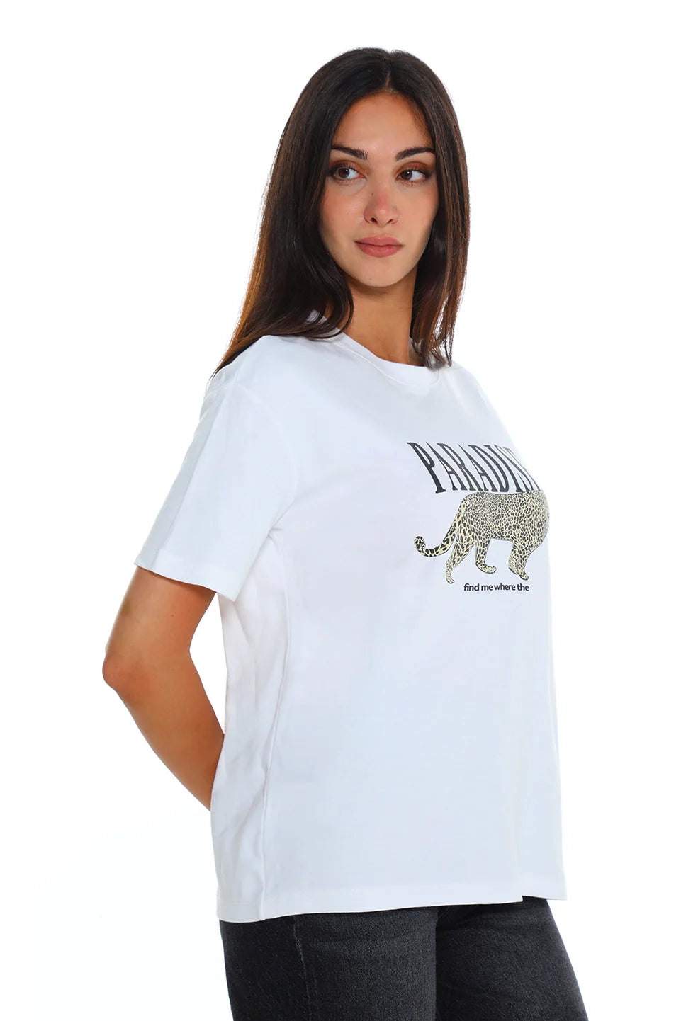 White T-shirt With "Paradise" Front Design