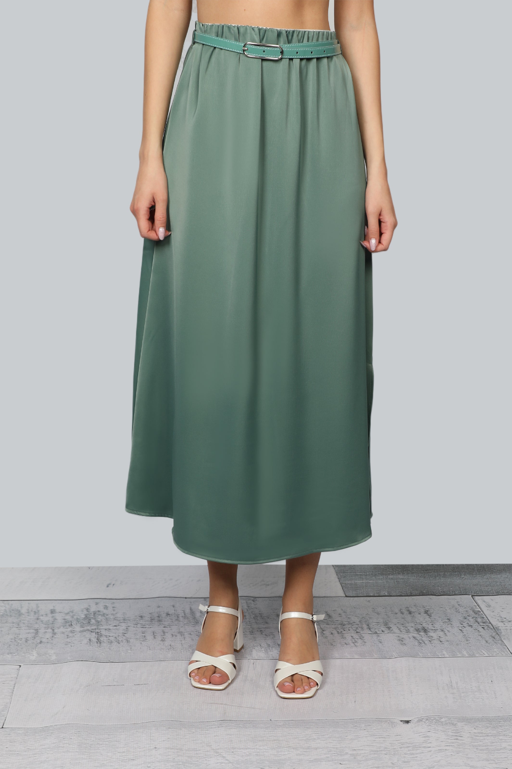 Green Belted Skirt With Side Opening