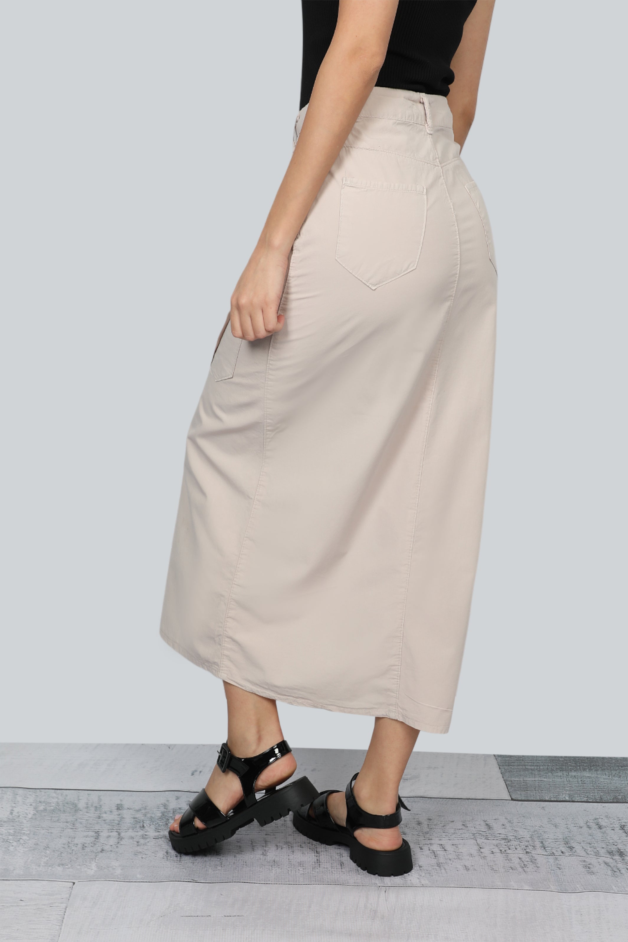 Beige Long Casual Skirt With Pockets