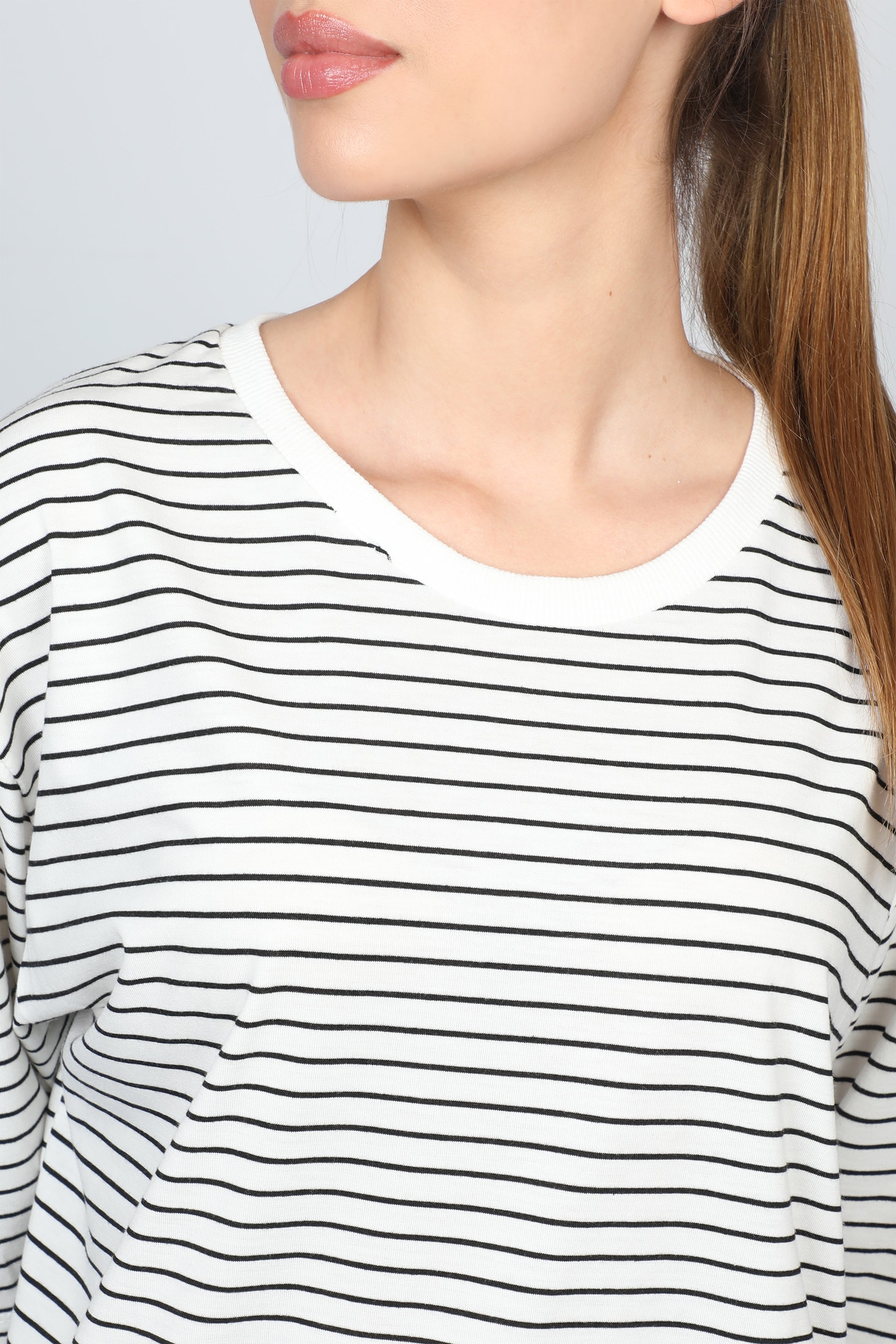 Oversize White Stripe T-shirt With Shirt Style