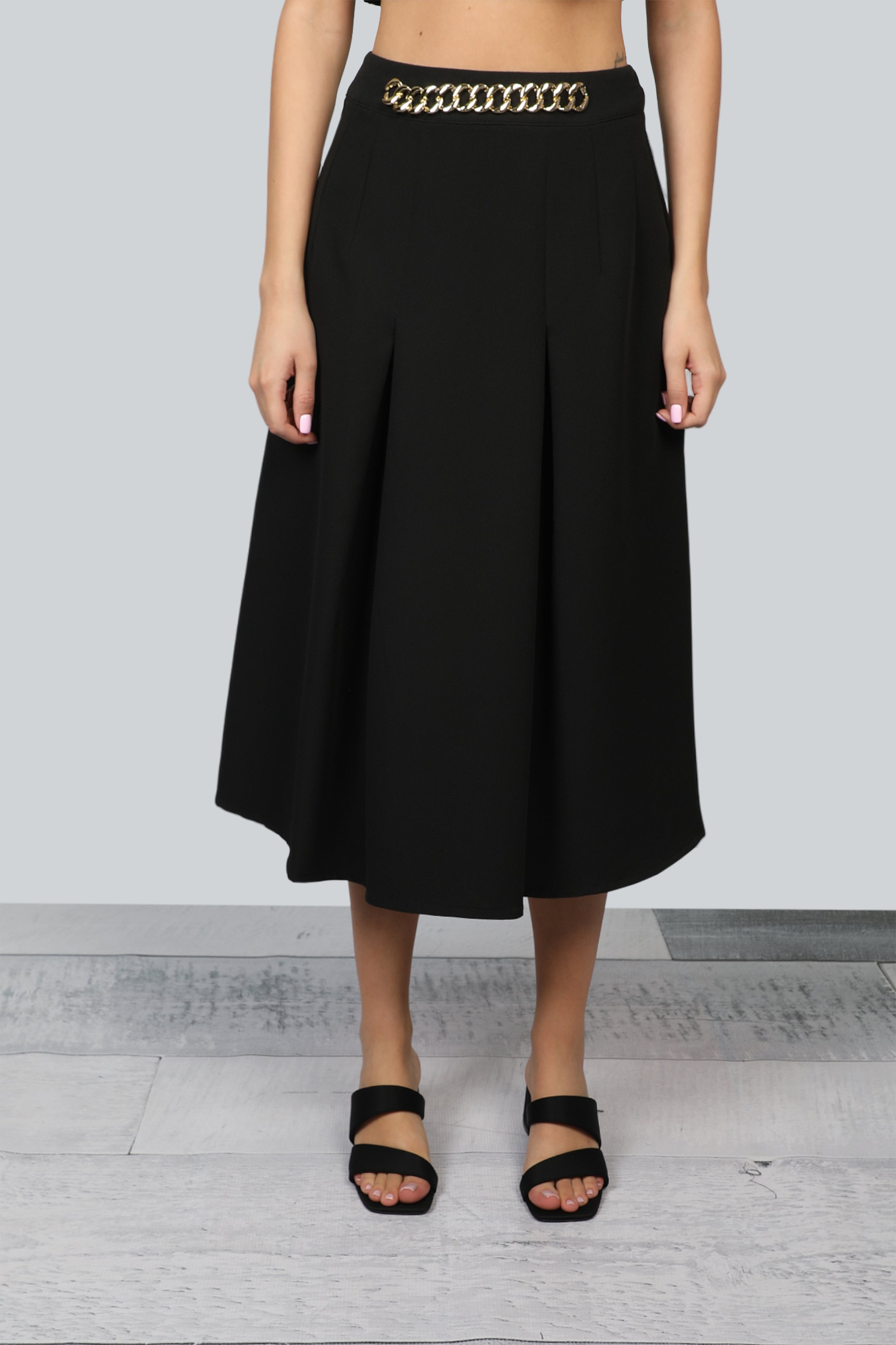 Classy Black Knee Length Skirts With Waist Chain