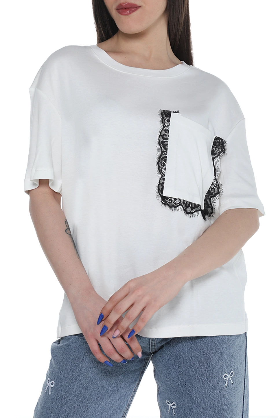 White Short Sleeve Cotton T-shirt With Side Pocket Design