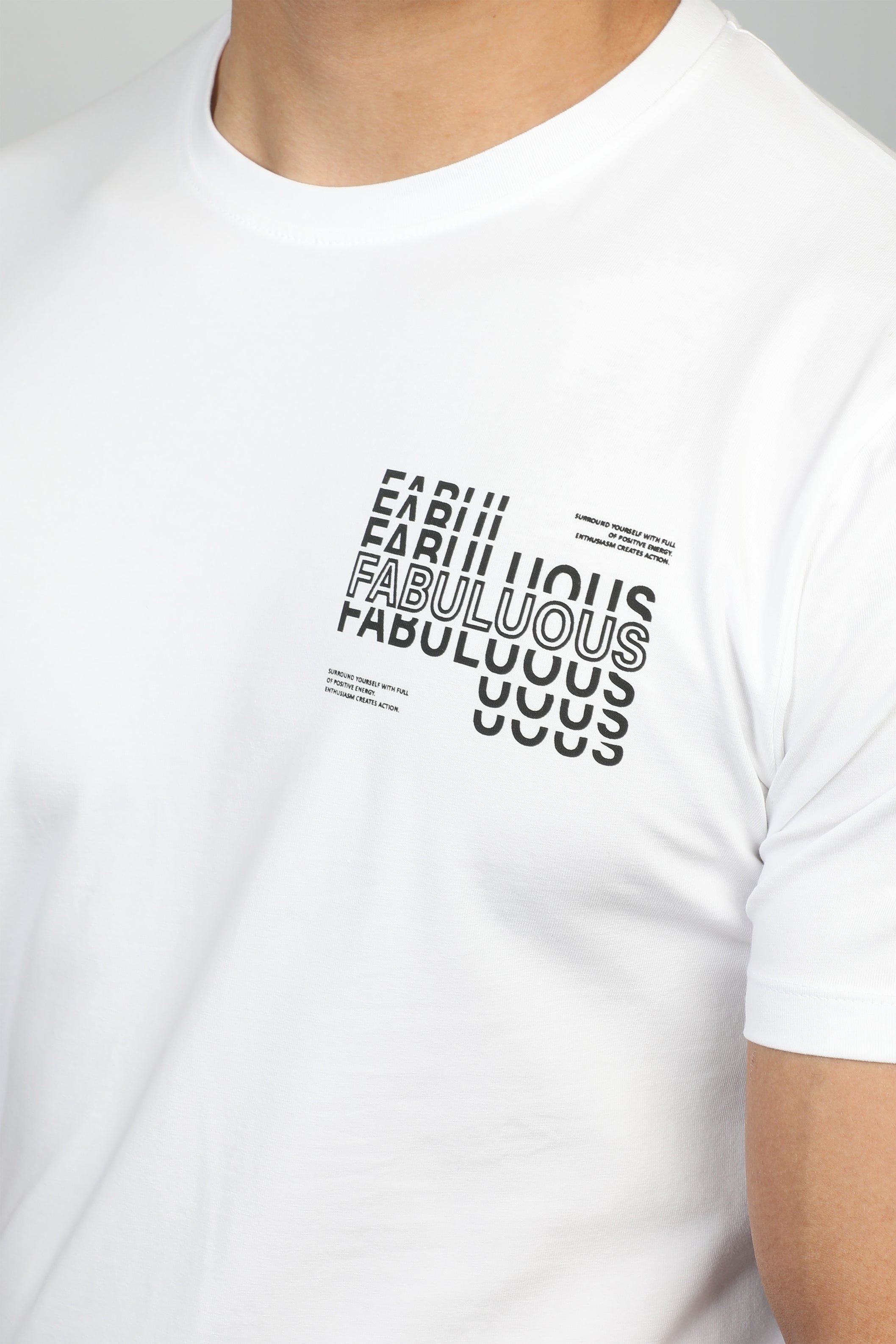 Men White T-shirt With Fabuluous Design On Front
