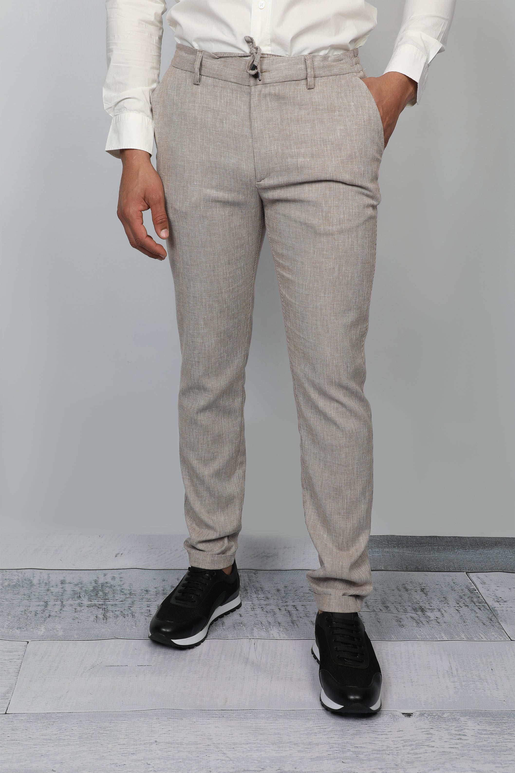 Brown Pant With Side Pockets