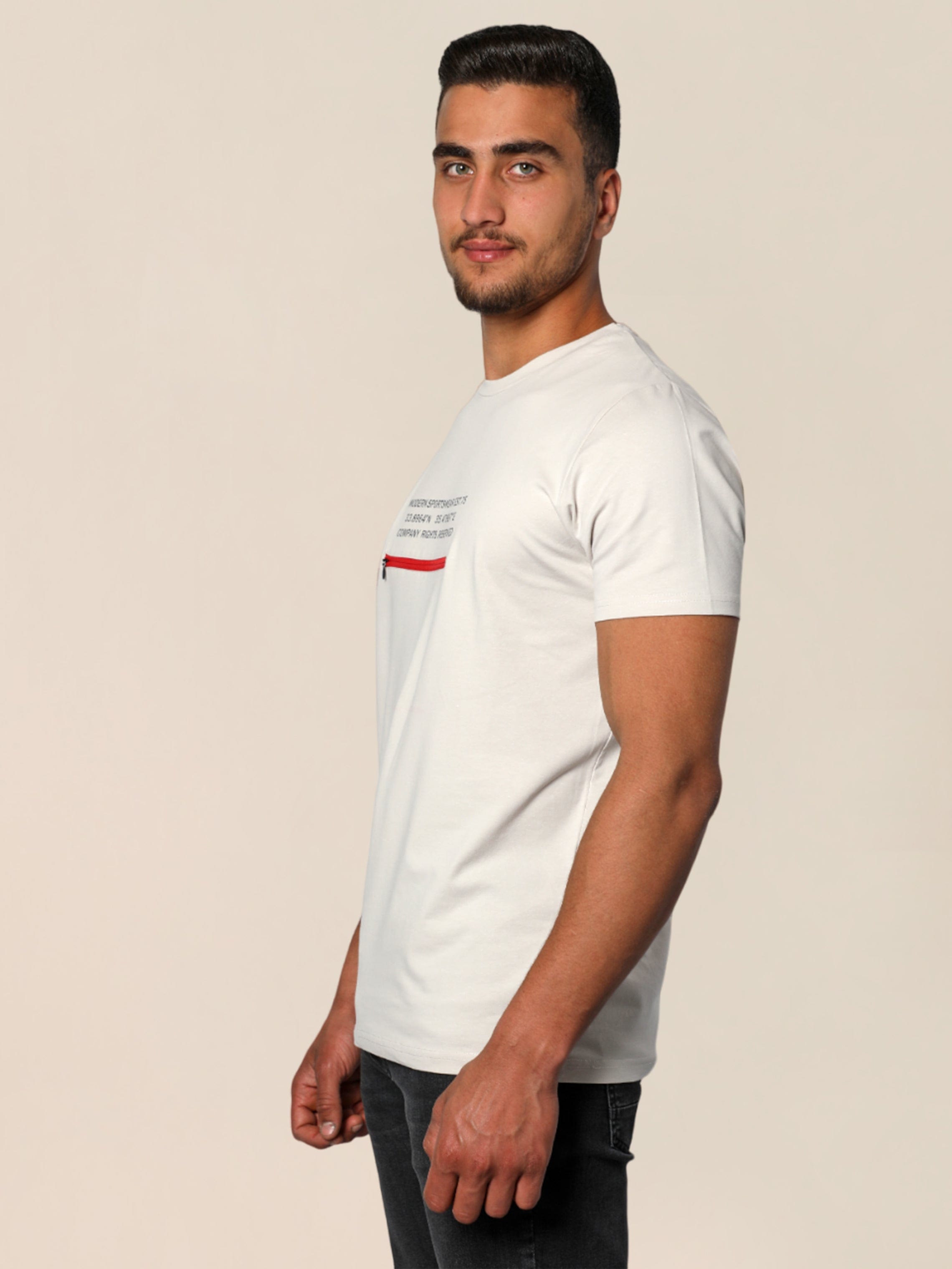 Men T-shirt With Chest Printed Design