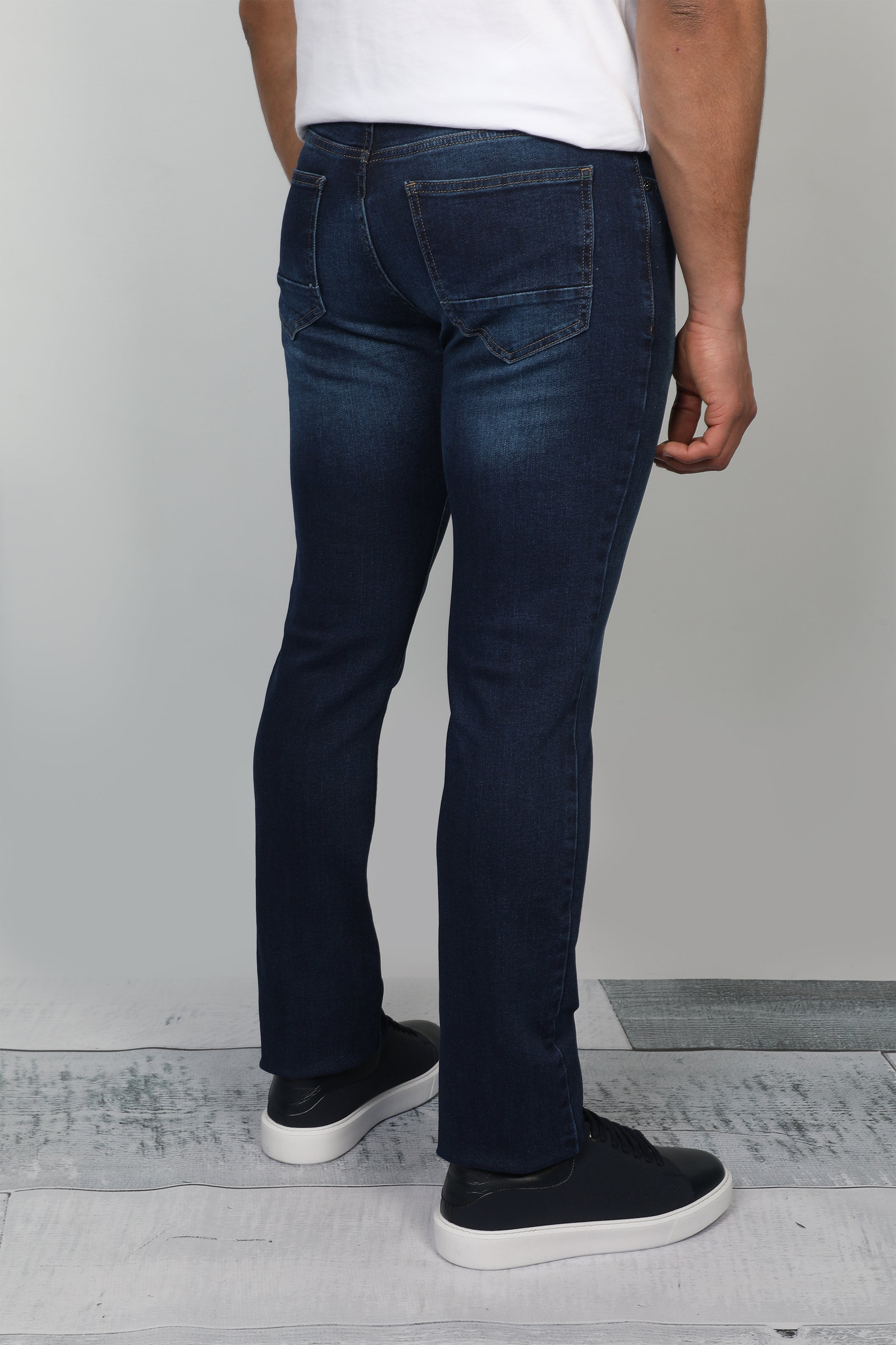 Men Slim Straight Dark Blue Denim Jeans