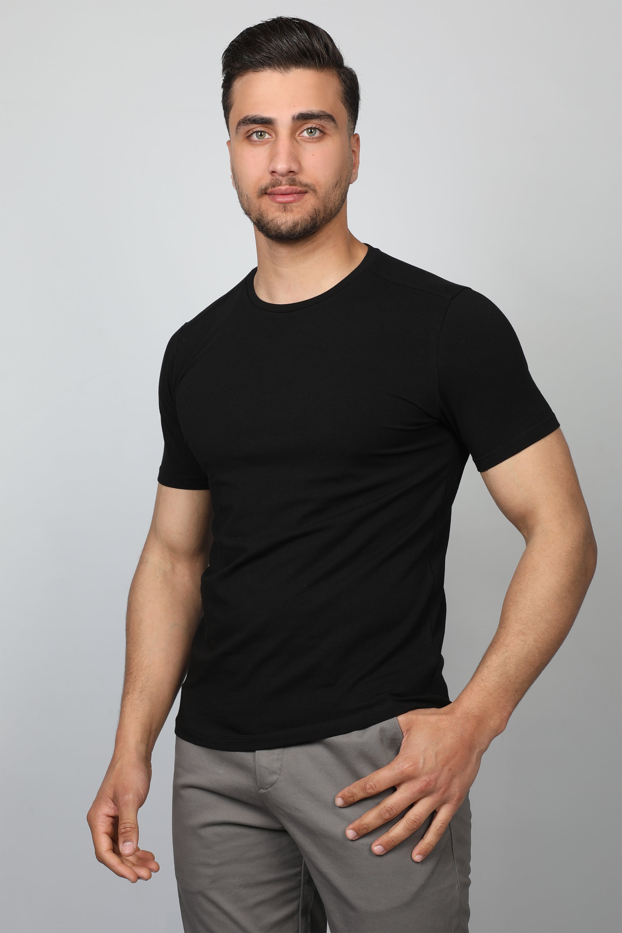 Men Black Basic T-shirt