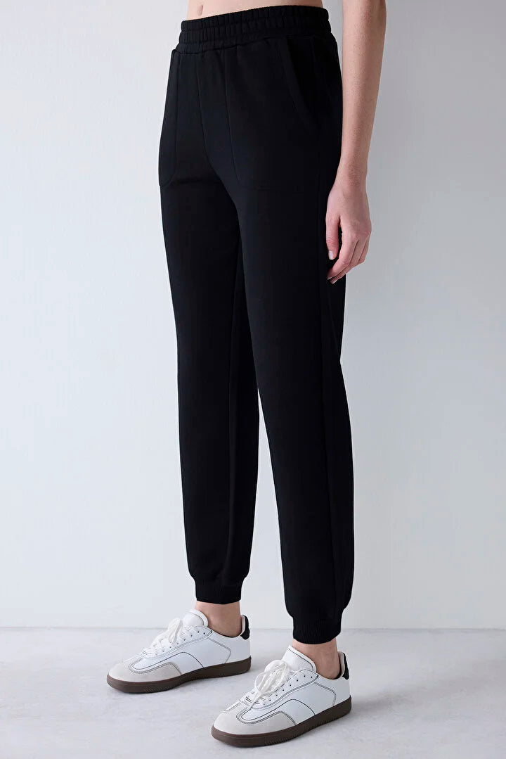 Penti High Rise Black Pocket Jogger