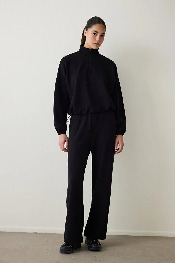 Penti Black Silky Feel High Collar Crop Sweater