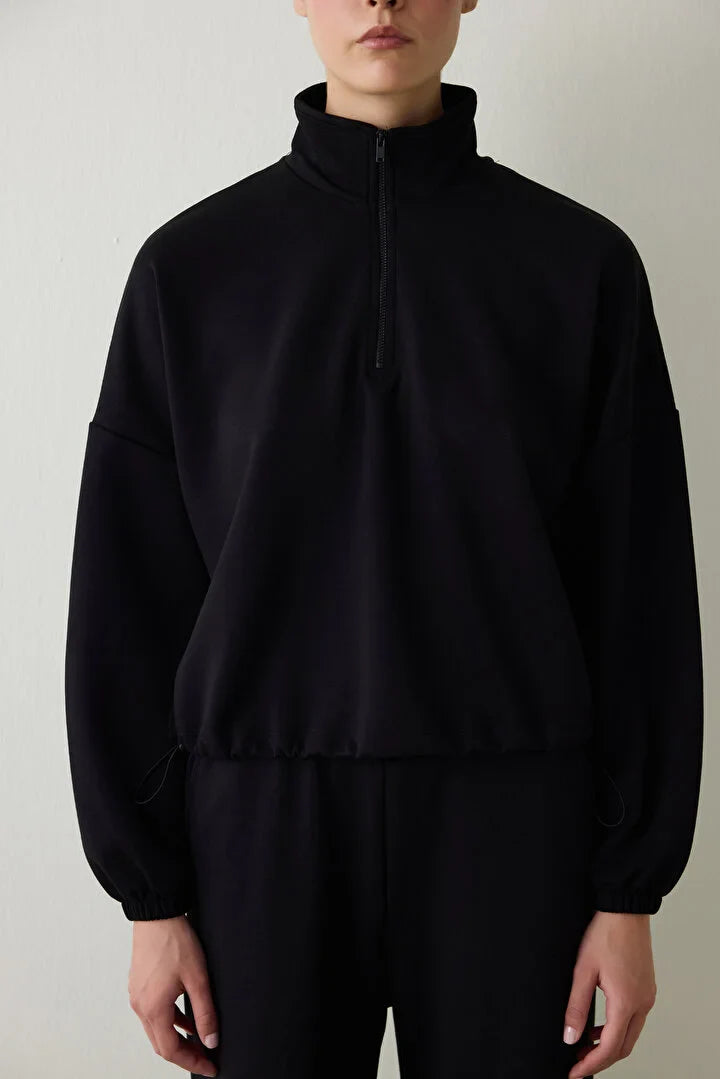 Penti Black Silky Feel High Collar Crop Sweater