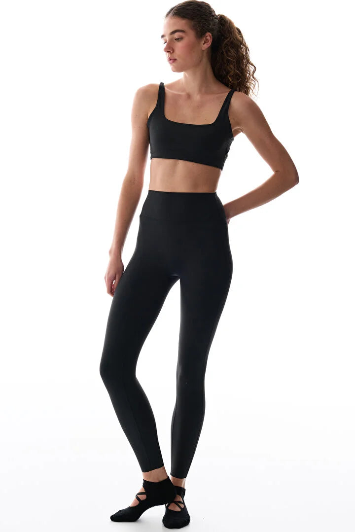 Penti Black Ease Removable Padding Sports Bra