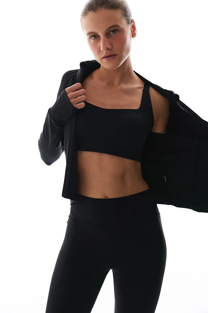 Penti Black Back Pocket Sports Zipped Long Sleeve Jacket