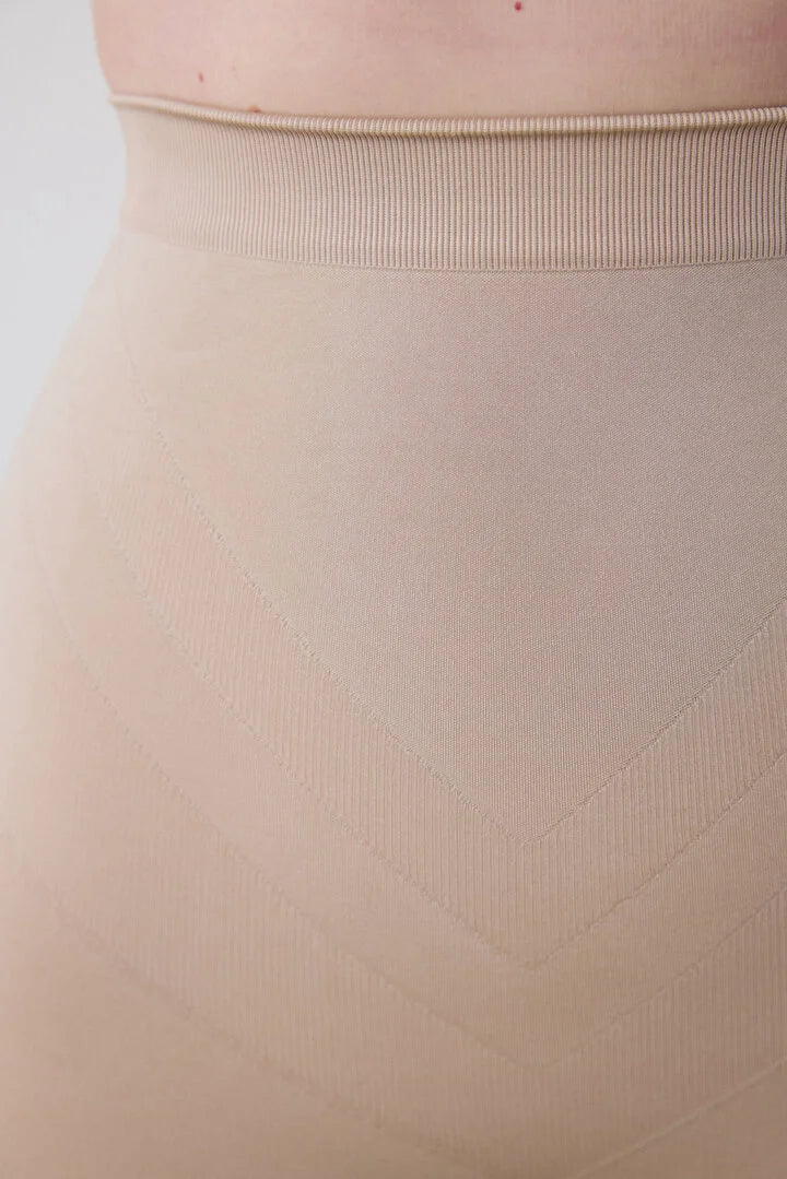 Penti Skin Color Seamless High Waist Shapewear Shorts Corset