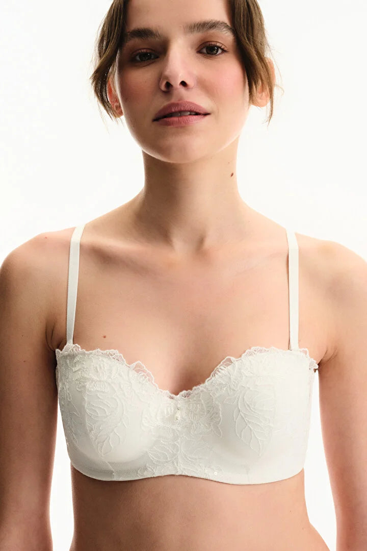 Penti Off-White Lotus Strapless Broderie Bra