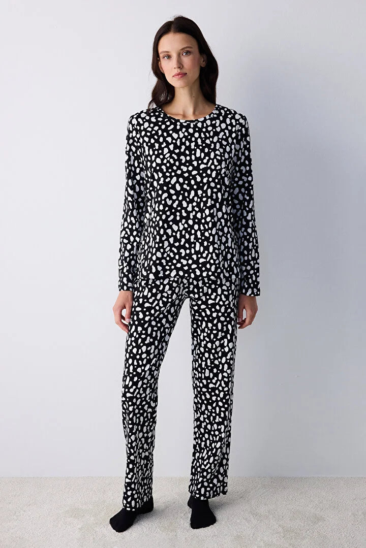 Penti Leopard Black Pant Pyjama Set