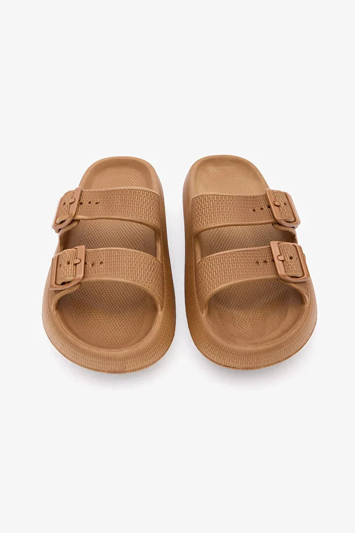 Penti Camel Slipper