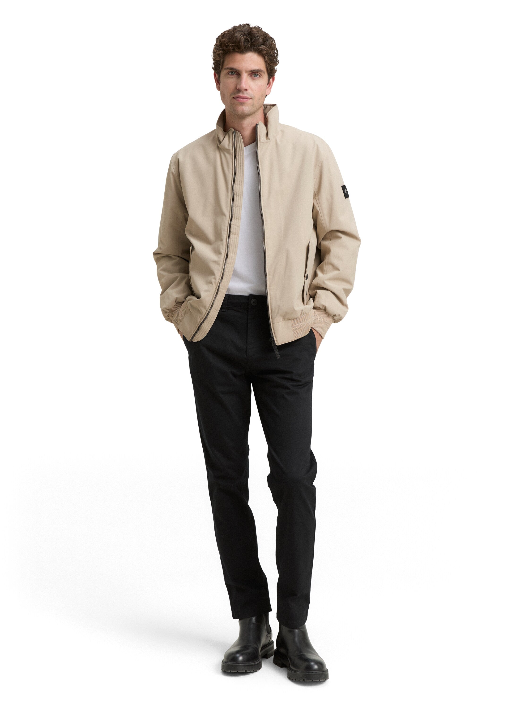 Tom Tailor Beige Jacket With Zipper To Close