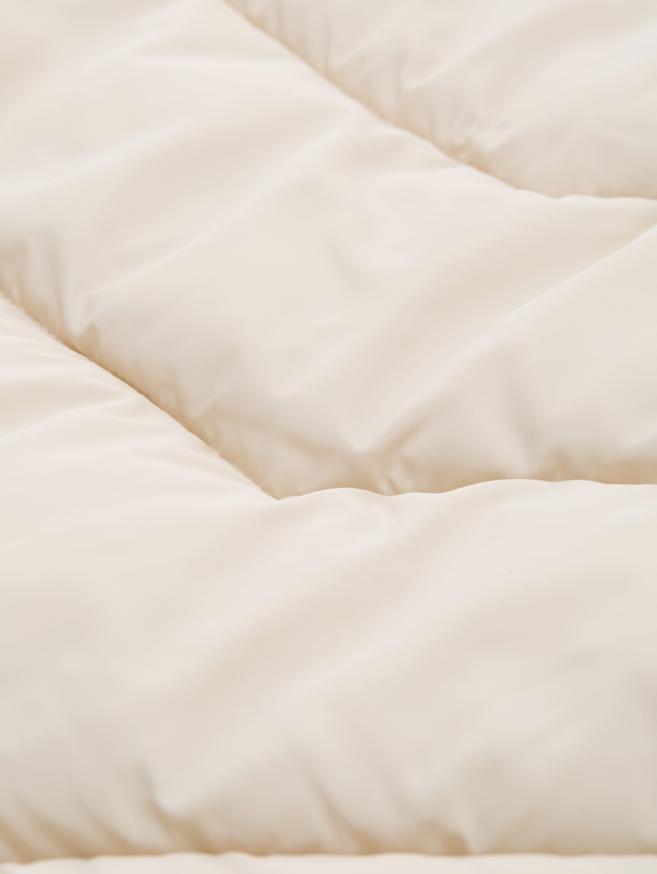 Tom Tailor Puffer Padded Beige Jacket With Zipper To Close