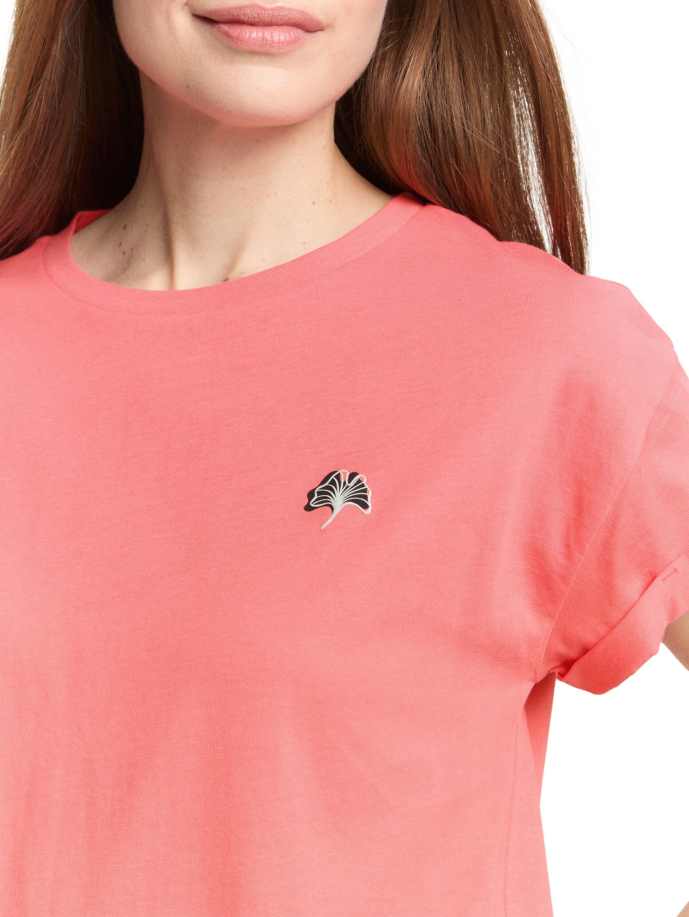 Tom Tailor Coral Round Neck T-Shirt With Small Embroidery On The Chest