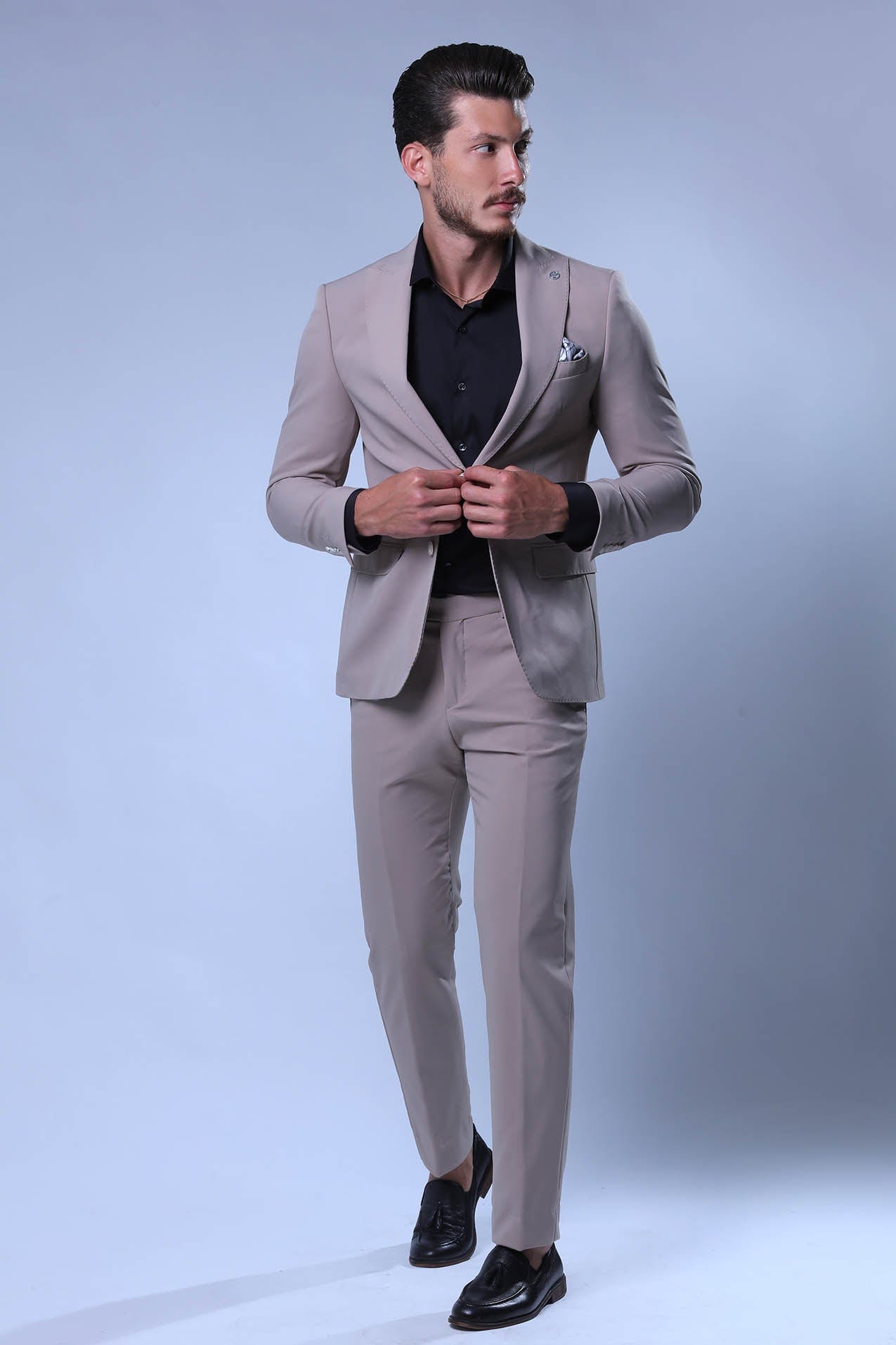 Men Light Beige 2-Piece Classic Stylish Suit