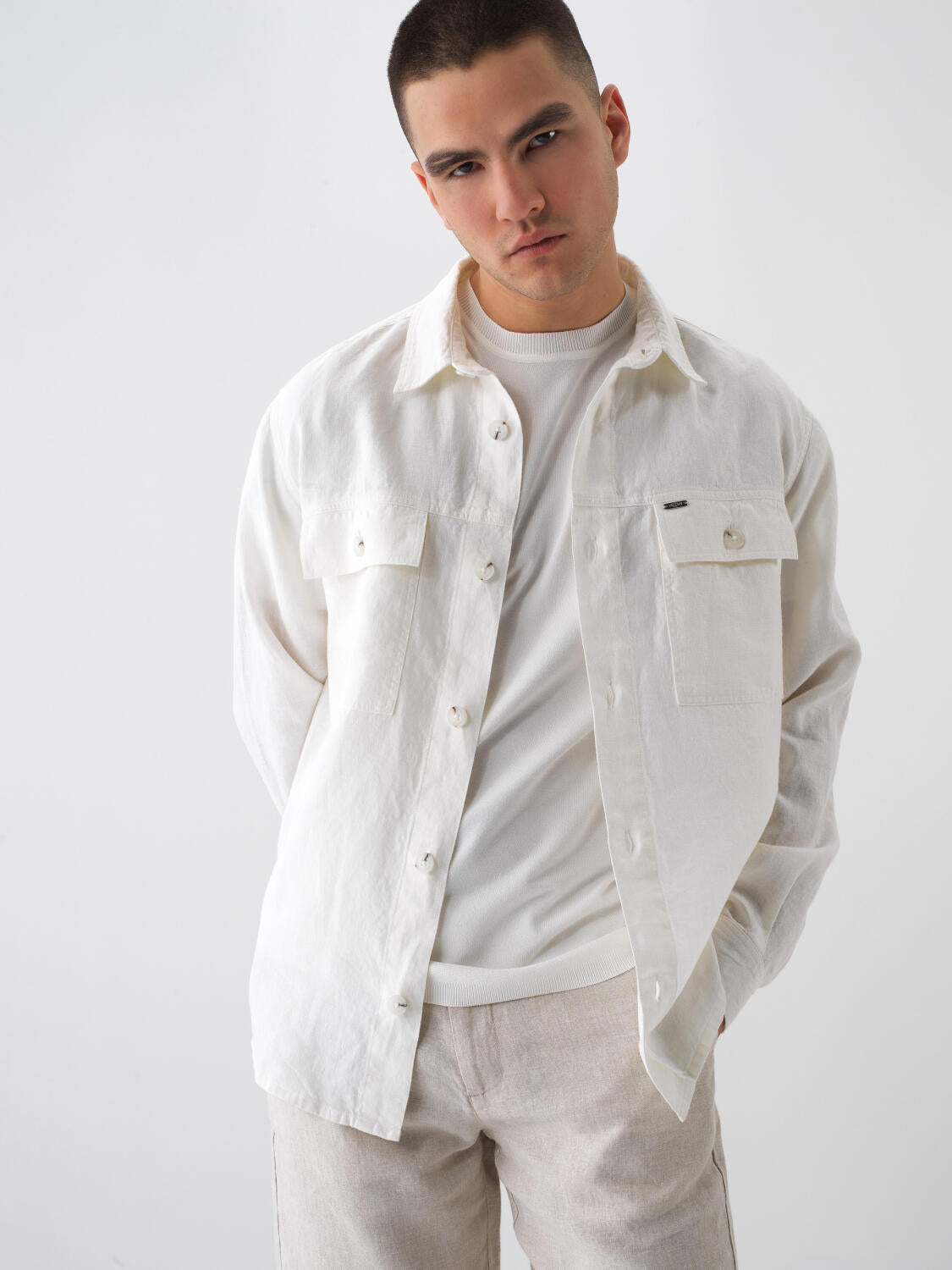 Xint White Linen Shirt With Attached Chest Pockets