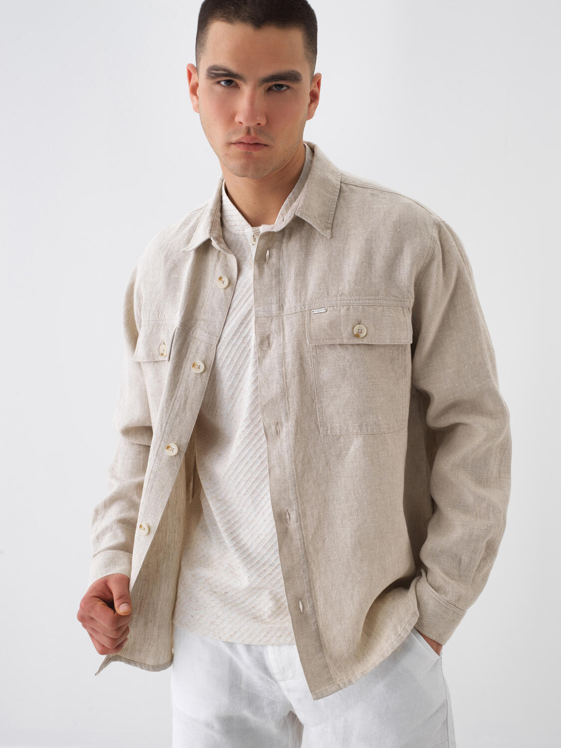 Xint Beige Linen Shirt With Attached Chest Pockets