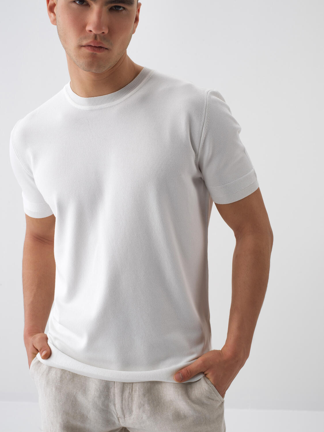 Xint Regular Fit White Round Neck T-shirt
